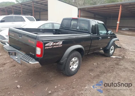 1999 Nissan Frontier Se-V6/Xe-V6 z USA, uszkodzony, nr VIN 1N6ED26Y9XC317770